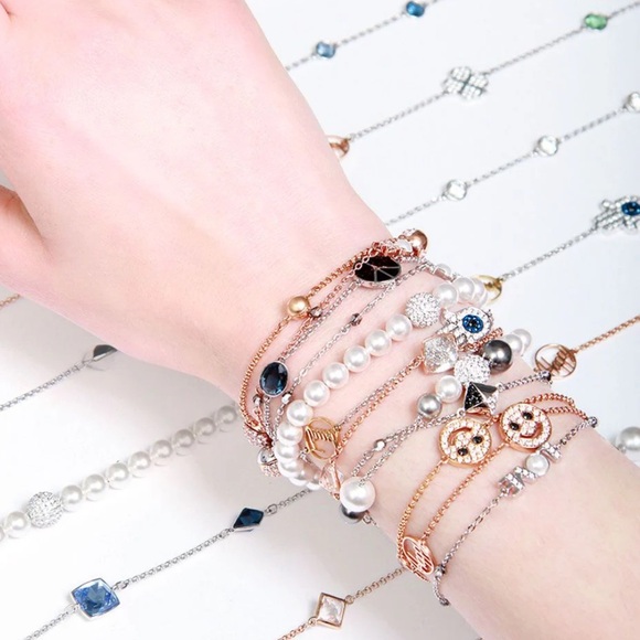 Auth Swarovski Remix bracelet set of two - Picture 7 of 7